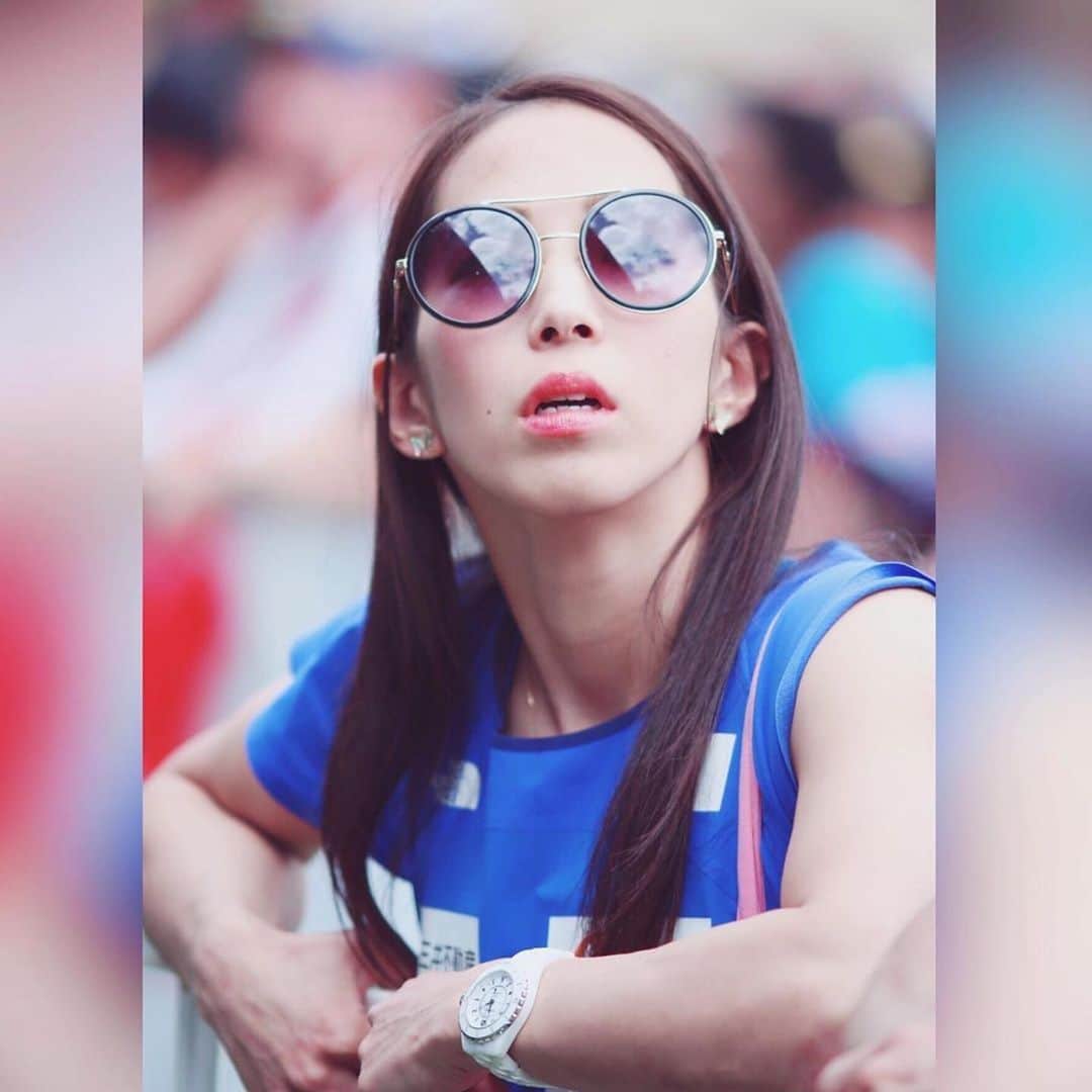 野口啓代のインスタグラム：「I love watching the competition📣🦸🏻‍♀️🇯🇵❤️ * * photo by @bogolepic @au_official #大和証券 @thenorthfacejp @orientalbaio #三井不動産 @cowsoapcp #zeta  @c3fit @lasportivajp @petzl_official  @newhale_japan」
