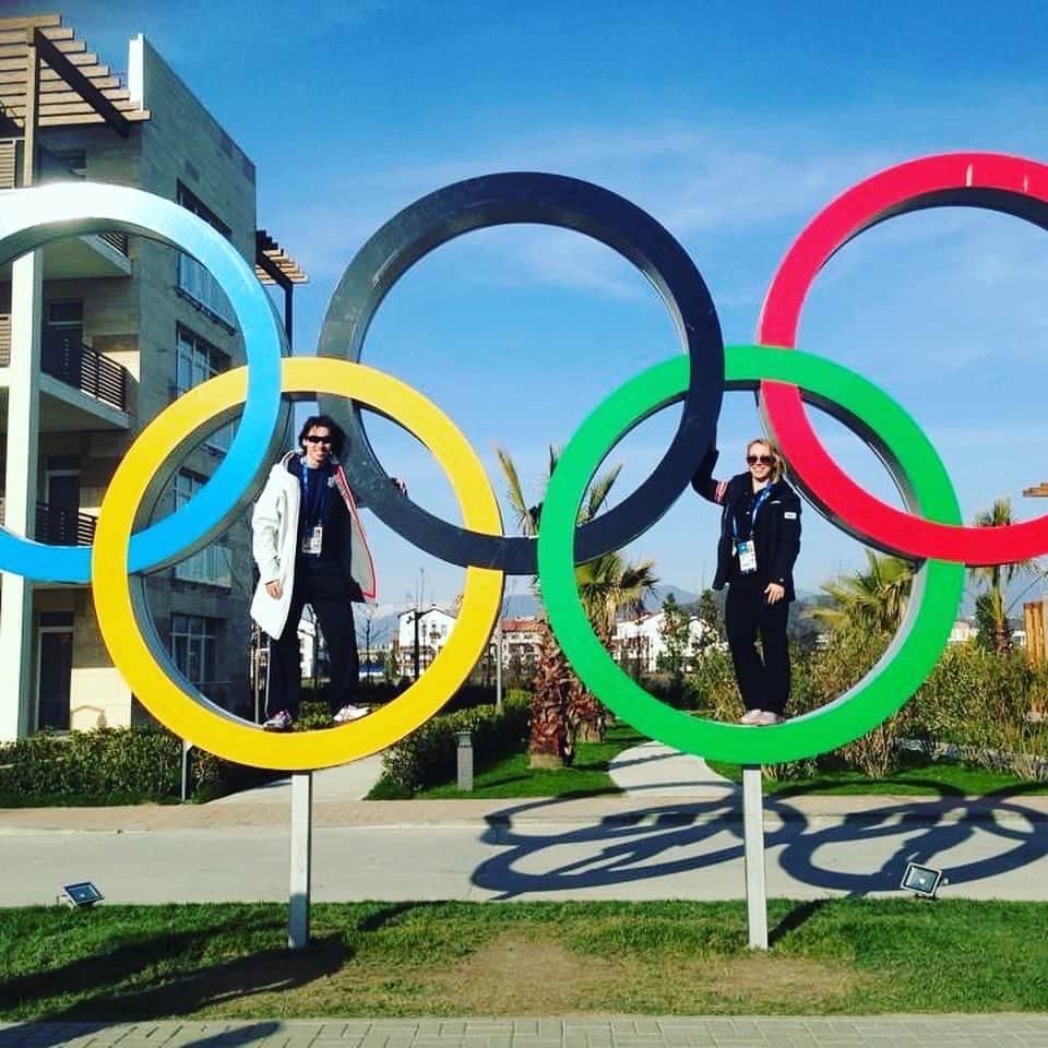 ケルシュティン・フランクさんのインスタグラム写真 - (ケルシュティン・フランクInstagram)「💙💛🖤💚❤️ Happy Olympic Day!!!💙💛🖤💚❤️ 5 years have passed and still incredible grateful for this experience!  Being able to share all those memories with @chrisreed77 makes it even more special 🥰  So looking forward to what future has in store for us ❤️ #happyolympicday #sochi2014  #winterolympics#olympicteamaustria #olympiccouple #olympiclove #loveknowsnoborders #figureskating」6月23日 21時19分 - kerstinfrank88