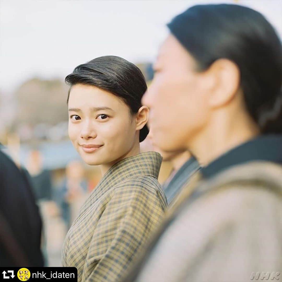 杉咲花のインスタグラム：「こんなにも、ドラマを見てくださった方々が シマさんのことを想って哀しんでくださること、素晴らしい役を演じさせてもらうことができたんだ、と、とても幸せな気持ちです。 みなさん、どうもありがとう。 シマさんもわたしも、幸せものだ。 わたしはいだてんが大好きです。 みんなで、最終回まで完走したいです。 これからも、とっても楽しみ。ですね。」