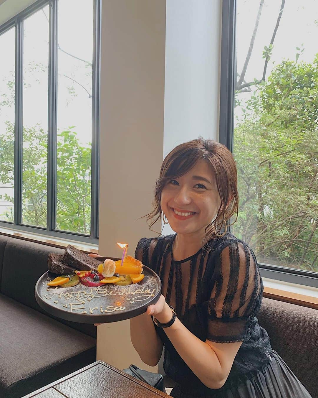 川本彩さんのインスタグラム写真 - (川本彩Instagram)「★★﻿ .﻿ .﻿ @erisa_kubo のお誕生日お祝い🎂💞﻿ 今年も大好きな土砂降り更新☔️こっそり楽しみにしているよ...💞﻿ いつも決まらない動画に写真にたくさんありがとう💋笑 ﻿ GLOUGLOU REEFURのランチも美味しかった〜🥰﻿ ・﻿ #happybirthday #birthday #daikanyama #glougloureefur #lunch #代官山カフェ #代官山ランチ #代官山 #雨女 #グルグルリーファー」6月23日 21時57分 - aya_kawamoto