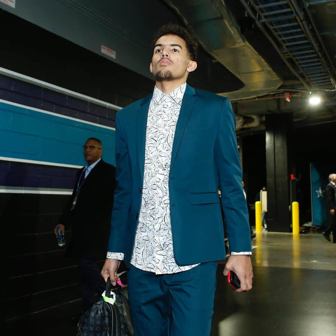 NBAさんのインスタグラム写真 - (NBAInstagram)「📸 @traeyoung’s Best looks of the season! #GameChangers」6月24日 3時26分 - nba