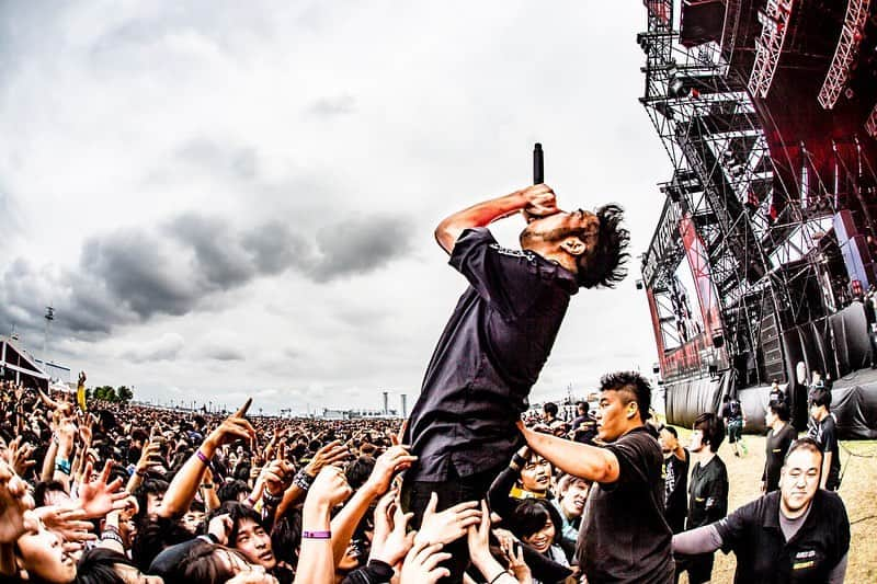 Kenta Koieさんのインスタグラム写真 - (Kenta KoieInstagram)「DEAD POP FESTIVAL最高。  Photo by @cazrowaoki」6月23日 22時05分 - kencrossfaith