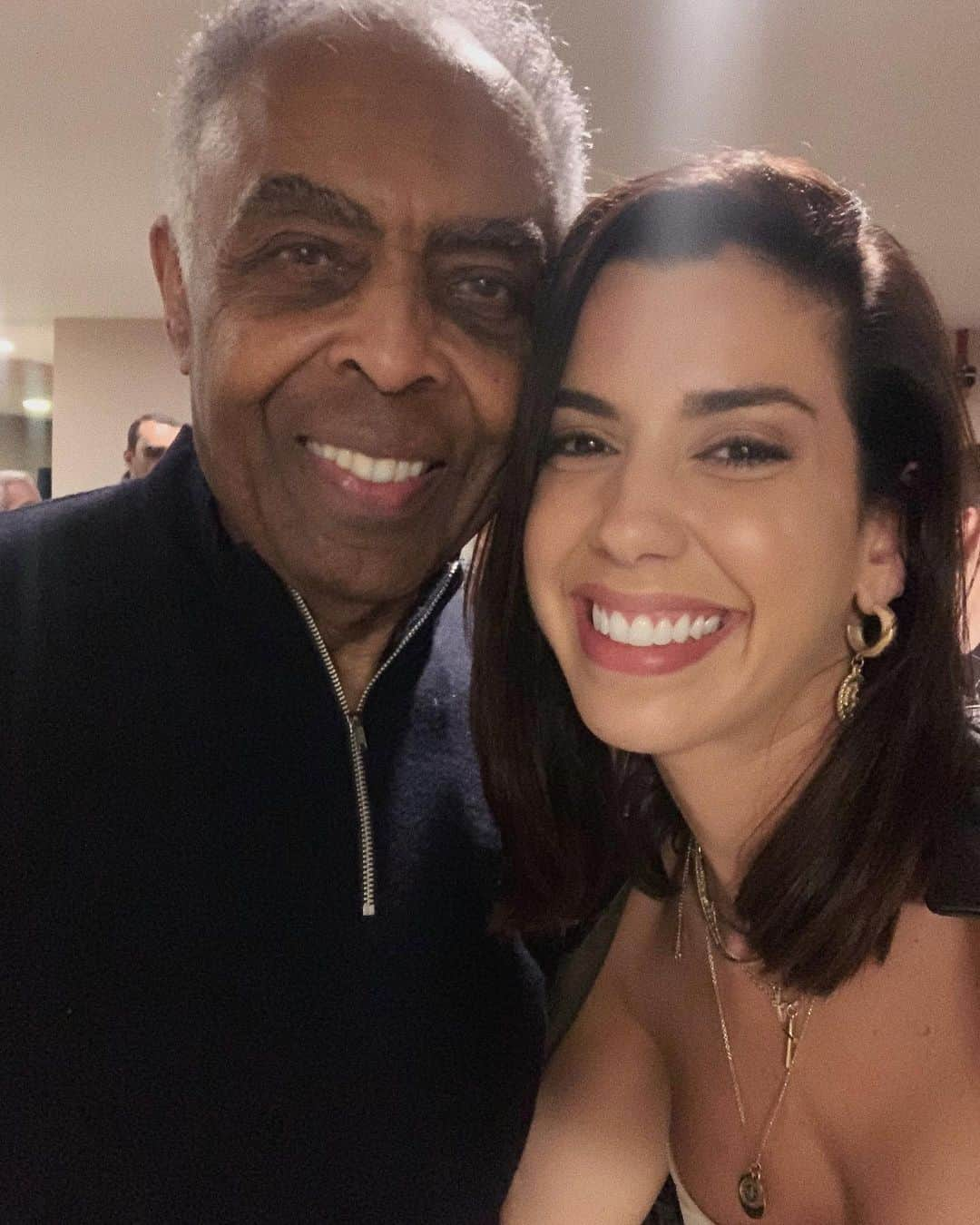 Garotas Estupidasさんのインスタグラム写真 - (Garotas EstupidasInstagram)「iti malia ❤️ @gilbertogil」6月23日 22時44分 - camilacoutinho