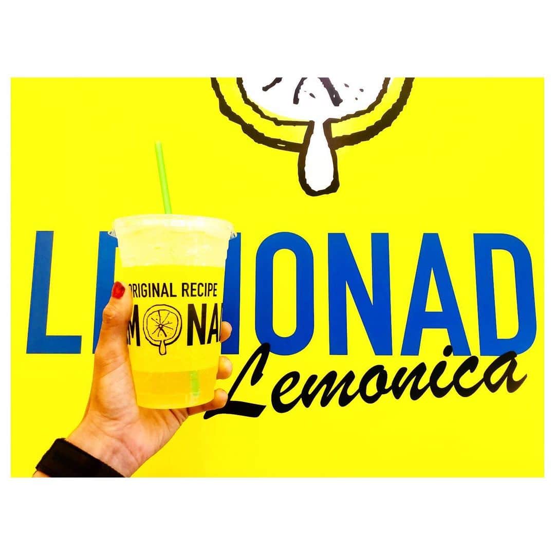 小林由佳のインスタグラム：「🍋 L＊＊ONADE 🍋」