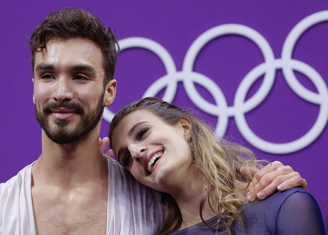 ガブリエラ・パパダキスさんのインスタグラム写真 - (ガブリエラ・パパダキスInstagram)「Happy Olympic Day 💜」6月23日 23時20分 - gabriellapapadakis