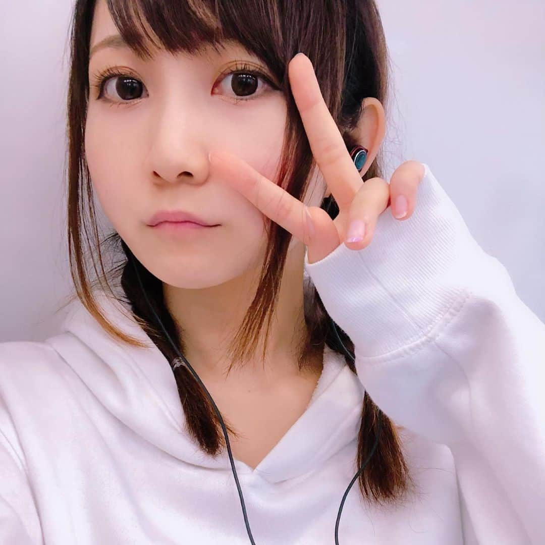 秋田知里さんのインスタグラム写真 - (秋田知里Instagram)「明日からも頑張りませう！！！ #秋田知里 #インスタ更新タイミングいつもわからない」6月23日 23時22分 - akitachisato_official