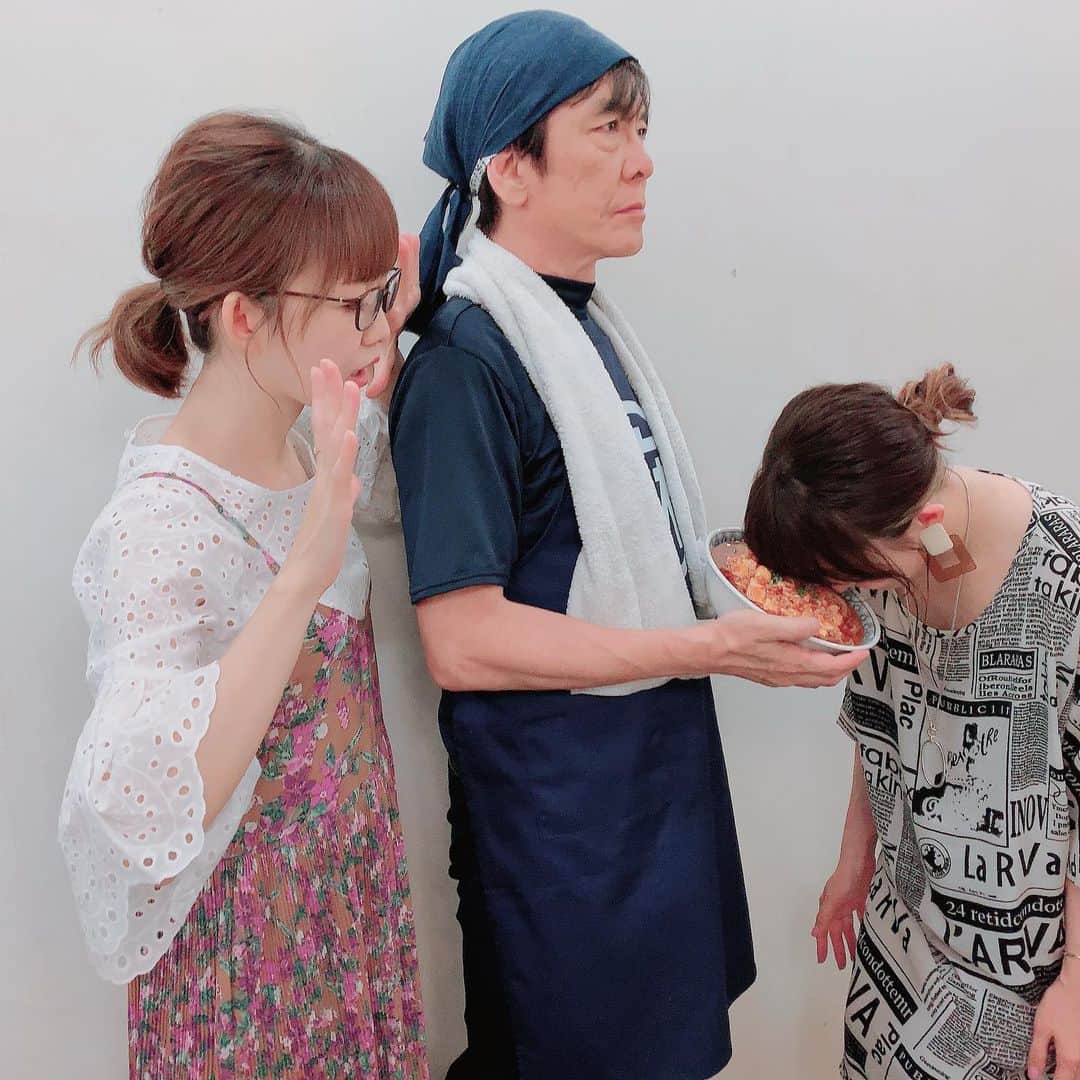 名塚佳織さんのインスタグラム写真 - (名塚佳織Instagram)「‎(ت) 『プリズマ☆ファンタズム』 舞台挨拶にお越し下さった皆様！ ありがとうございました´͈ ᵕ `͈ ♡°◌̊ いや〜今作主役？のw 中田譲治さんが来て下さってw 嬉しかったですね♪w 私もついつい 浮かれてしまいましたw 撃沈写真も撮っていただきましたw #プリヤ #プリズマファンタズム #美遊  #中田譲治 #門脇舞以 #名塚佳織  #舞台挨拶 #ラーメン屋 #店主  あぁ〜楽しかった♡」6月23日 23時27分 - nazuka_kaori424