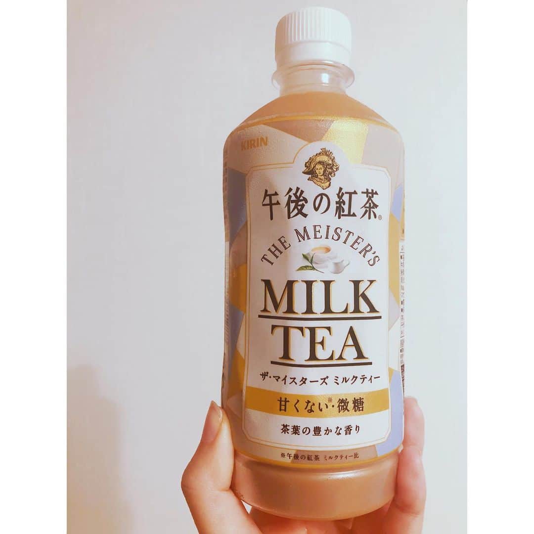 潘めぐみさんのインスタグラム写真 - (潘めぐみInstagram)「🍃 午後の紅茶 🍃 . おいしい . 甘くない微糖 . おいしい . #午後の紅茶 #milktea #KIRIN」6月23日 23時45分 - han_meg_han