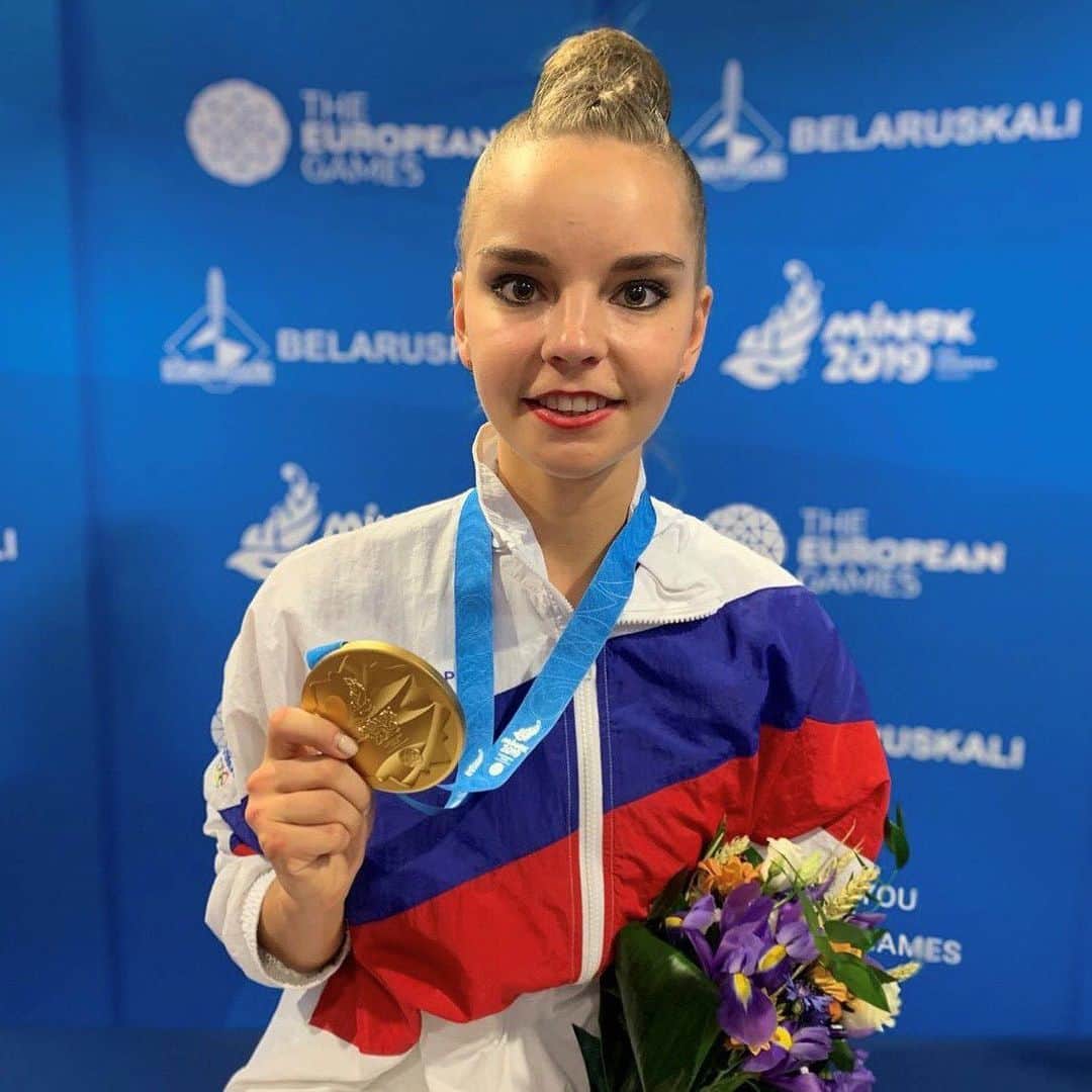 オリンピックチャンネルさんのインスタグラム写真 - (オリンピックチャンネルInstagram)「- Russian star gymnast Dina Averina dominates rhythmic gymnastics at #Minsk2019. ﻿⠀ ﻿⠀ - Majlinda Kelmendi meets the expectations and wins the European title.﻿⠀ ﻿⠀ - The #EuropeanGames are heating up! Get updated with our LIVE blog in the link in bio.  @minsk2019by」6月24日 0時03分 - olympicchannel_x