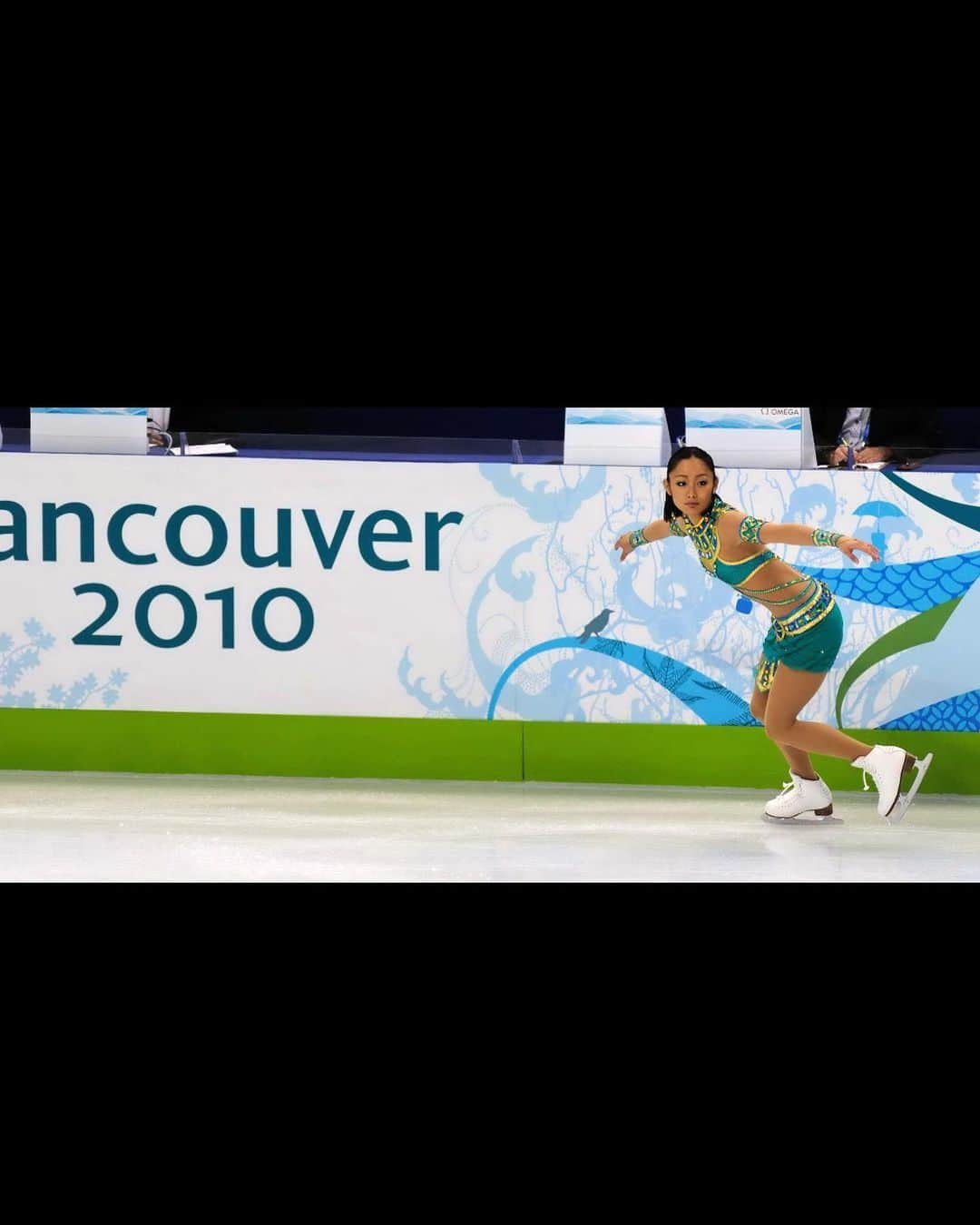 安藤美姫さんのインスタグラム写真 - (安藤美姫Instagram)「Happy Olympics Day⛸✨♥️ I went 2times Olympic game in 2006🇮🇹 and 2010🇨🇦. It was an amazing games and I love to say THANK YOU to all of you who supported me and cheer for me😌♥️ And now I will support future Olympians💪💪💪✨💕♥️ 🌹Love🌹  オリンピックデー！ 2回のオリンピック日本代表は本当に自分の人生において忘れられない素敵な時間です。 あの場所で国旗を背負わせて頂き演技できたこと、本当に幸せです😌✨💕♥️ 沢山の方々に支えられて、応援していただきありがとうございました😌♥️♥️♥️ そして未来のオリンピアンを支えていけるよう頑張りたいと思います😌🙏✨ @olympic @olympicchannel  #olympic #olympicday #オリンピック」6月24日 0時06分 - miki_m_ando0403