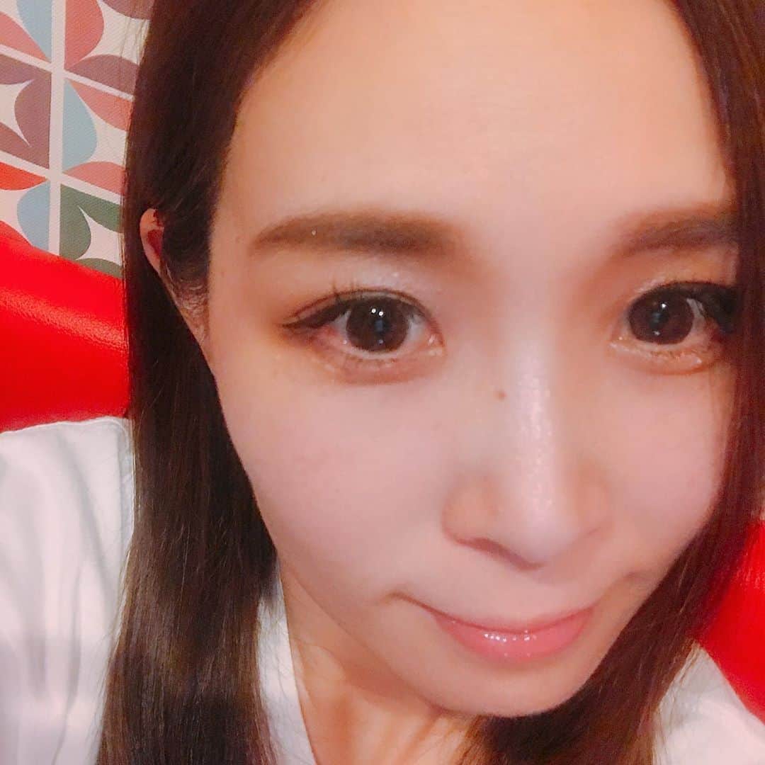 愛内里菜のインスタグラム：「ポコチャ配信すみません！😭﻿ ﻿ 電波状況が悪く移動します！！﻿ ﻿ ３、４０分ほどお待ちください🙇‍♀️﻿ ﻿ ﻿ ﻿ #生配信 #配信開始 ﻿﻿ #愛内里菜 改め #R として #歌手 再始動﻿﻿﻿﻿﻿﻿ #垣内りか #垣内倶楽部 ﻿﻿﻿﻿﻿﻿ #新曲 #邦ロック#ミュージック#音楽の力﻿﻿﻿﻿﻿﻿﻿ #音楽﻿﻿﻿ ﻿ ﻿」