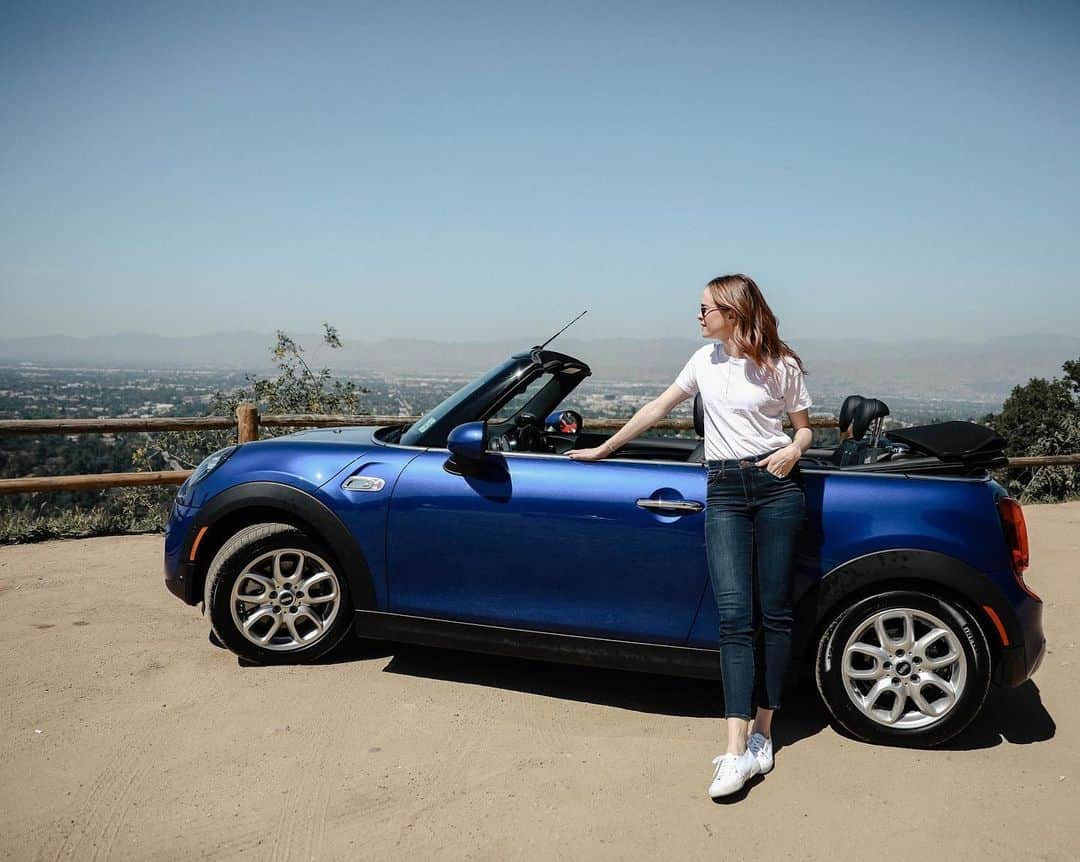 ダニエル・パナベイカーさんのインスタグラム写真 - (ダニエル・パナベイカーInstagram)「Thinking of where to take her next. Comment your favorite place to road trip! #MINIPartner @MINIUSA」6月24日 4時06分 - dpanabaker