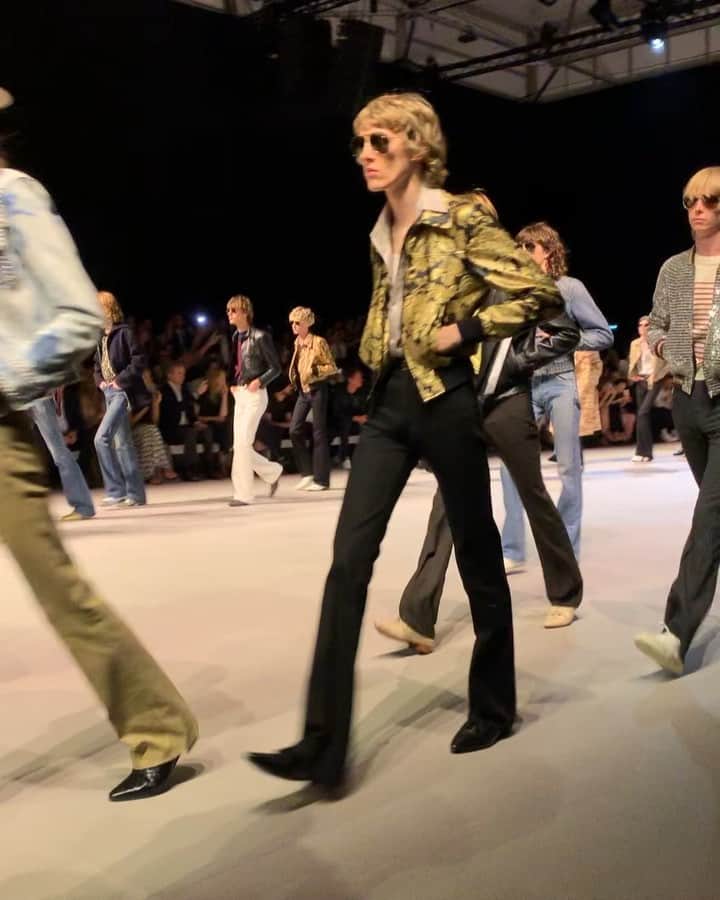 スコット・シューマンのインスタグラム：「Another fashion week over! Thanks @celine for the great finale !!!」