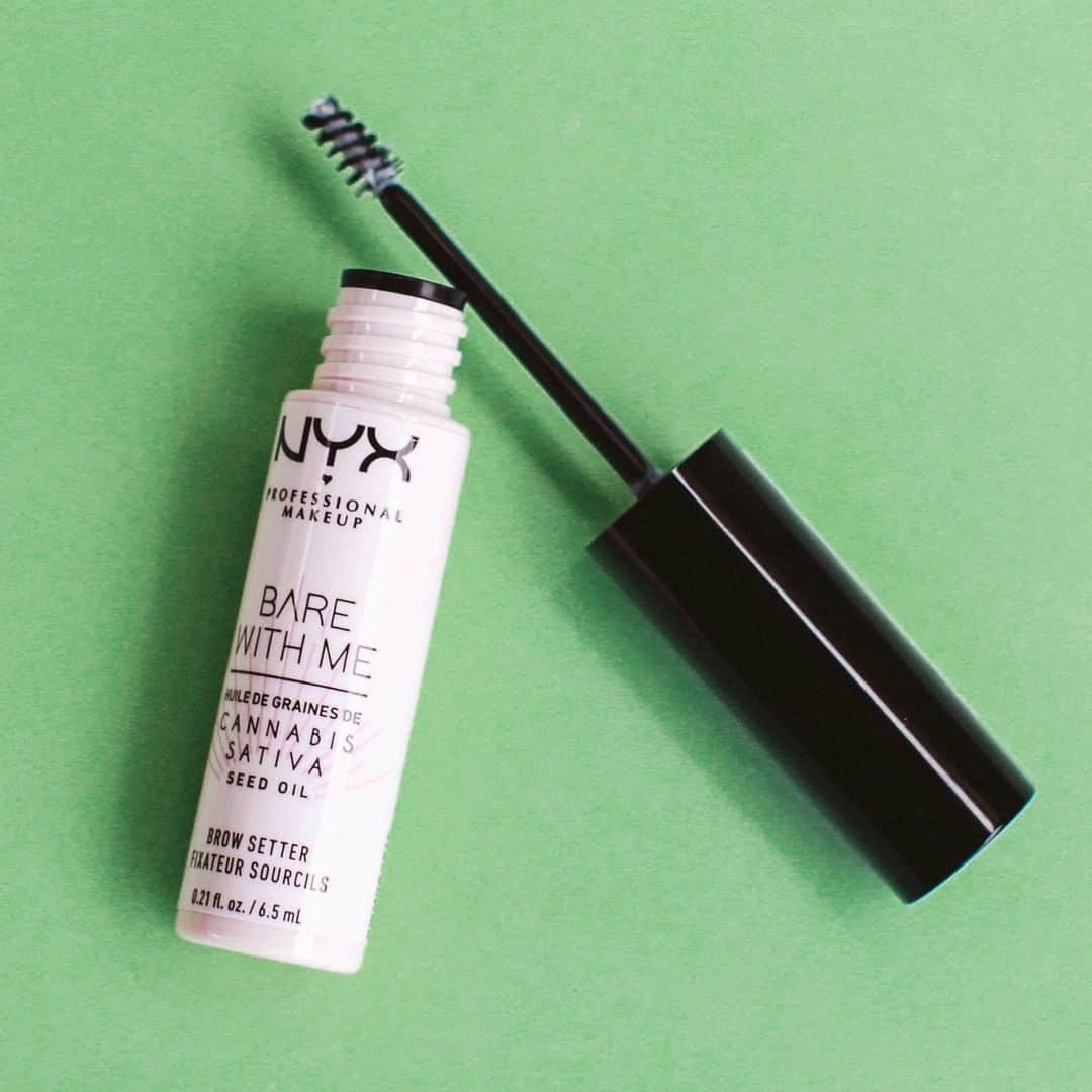 NYX Cosmeticsさんのインスタグラム写真 - (NYX CosmeticsInstagram)「Meet your brows' new BFF 💚 Prime, groom & set your brows to perfection with our Bare With Me Cannabis Sativa Seed Oil Brow ($7) 🌿 Infused with hemp-derived cannabis sativa seed oil, this conditioning formula is as good for your brows as it is to your look 🔥 || #nyxcosmetics #nyxprofessionalmakeup #crueltyfreebeauty」6月24日 4時59分 - nyxcosmetics