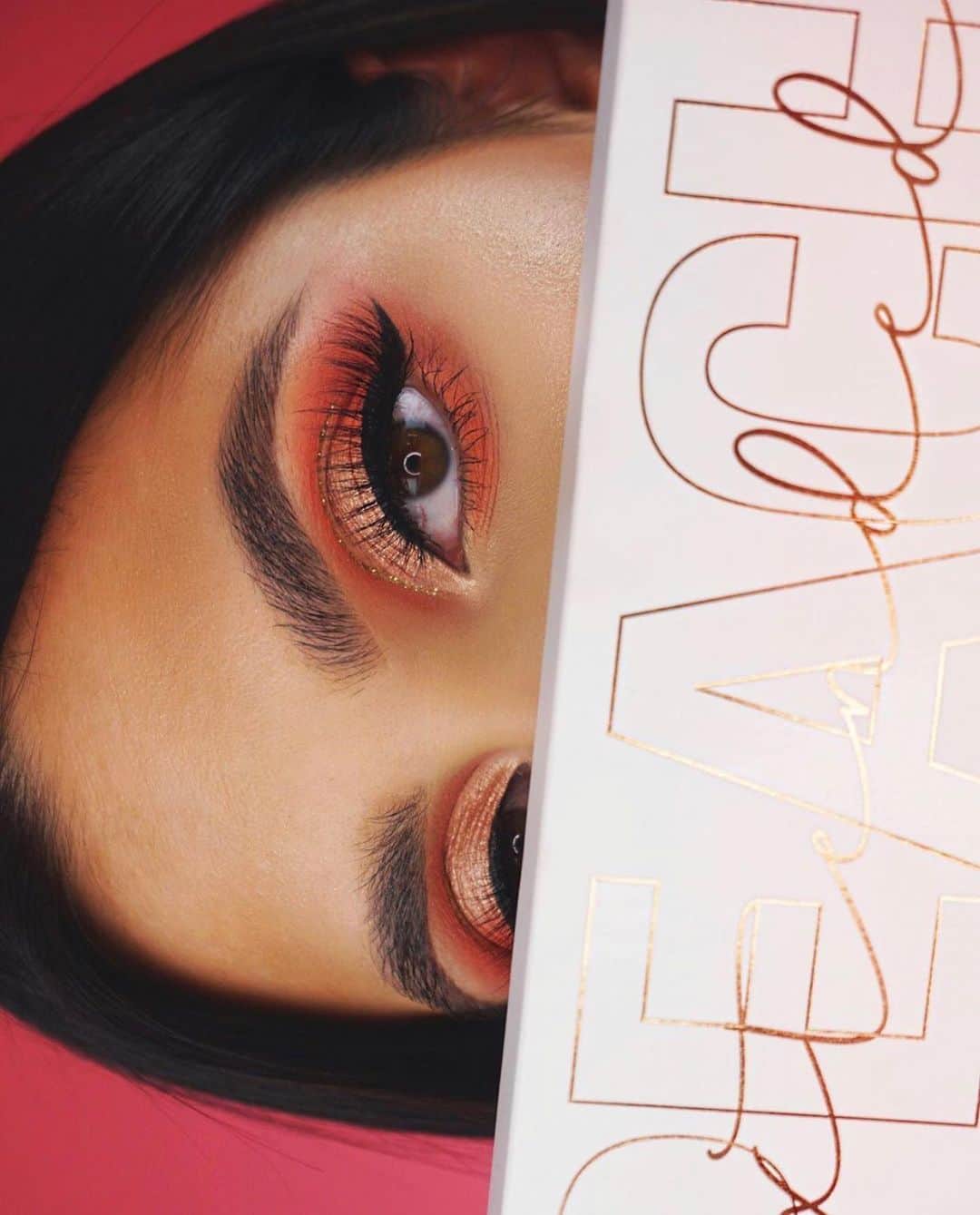 Kylie Cosmeticsさんのインスタグラム写真 - (Kylie CosmeticsInstagram)「PEACH EXTENDED 🍑 all Extended Palettes are 25% off now! 💗 love this look by @natalia_trojan ✨KylieCosmetics.com」6月24日 5時45分 - kyliecosmetics