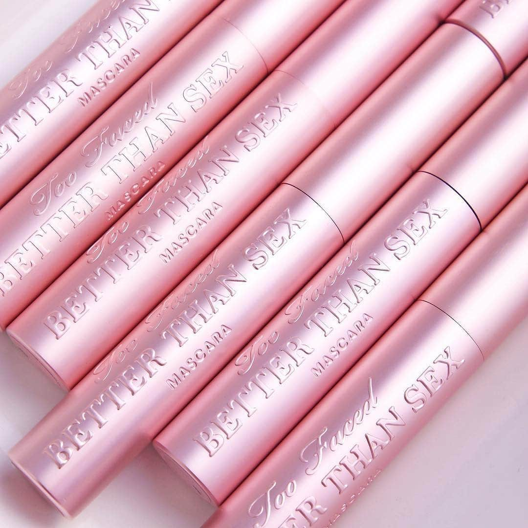 Too Facedさんのインスタグラム写真 - (Too FacedInstagram)「In case you needed another reason to celebrate 🎀💖 #nationalpinkday」6月24日 6時30分 - toofaced