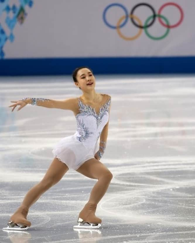 パク・ソヨンさんのインスタグラム写真 - (パク・ソヨンInstagram)「#happyolympicday ✨」6月24日 7時04分 - f.skater_soyoun