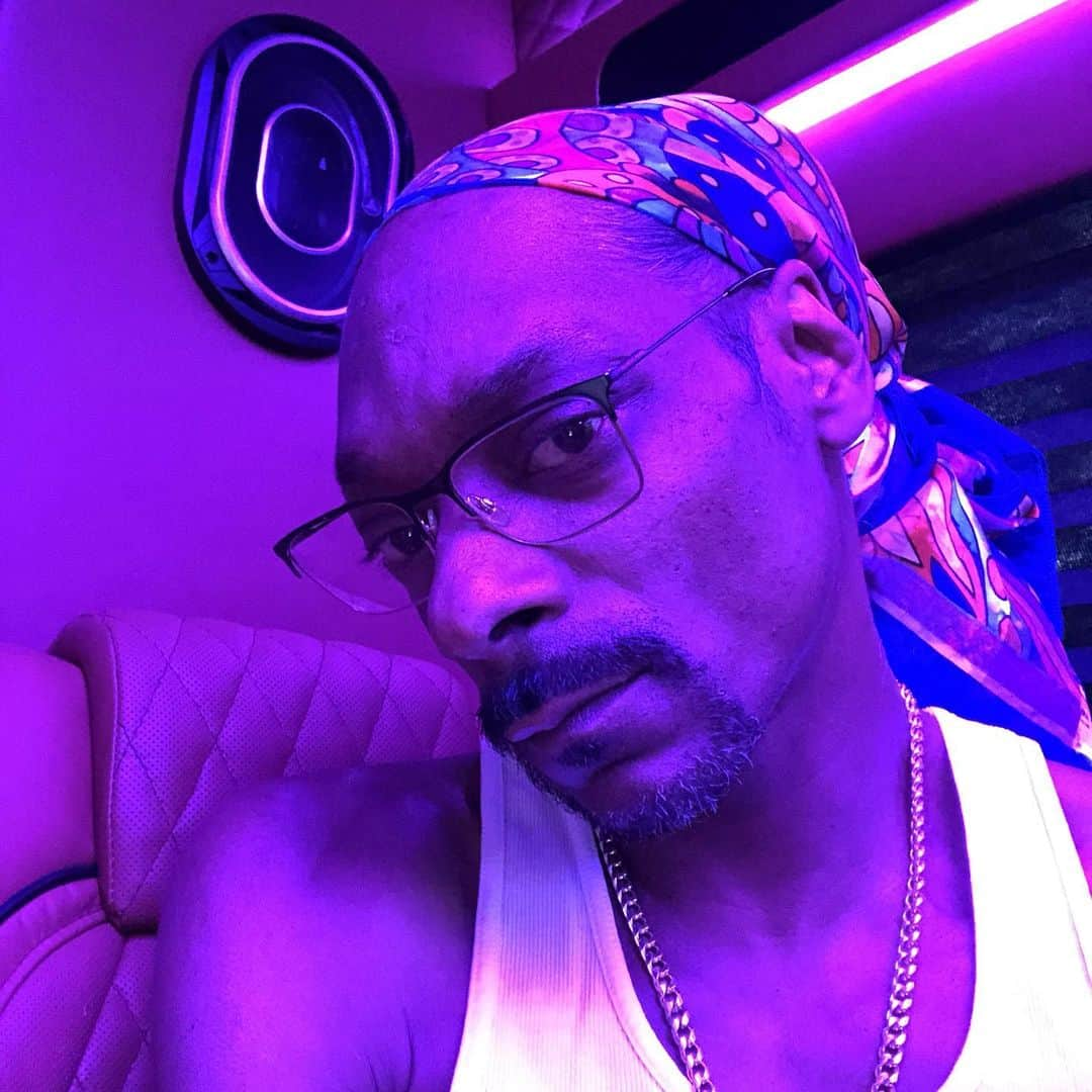 スヌープ・ドッグさんのインスタグラム写真 - (スヌープ・ドッグInstagram)「@lilduval  I need my scarf  bac cuz」6月24日 8時21分 - snoopdogg