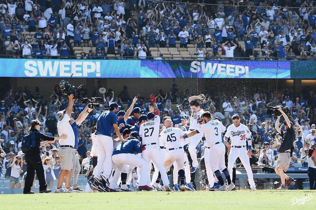 Los Angeles Dodgersさんのインスタグラム写真 - (Los Angeles DodgersInstagram)「This team is special.」6月24日 9時01分 - dodgers