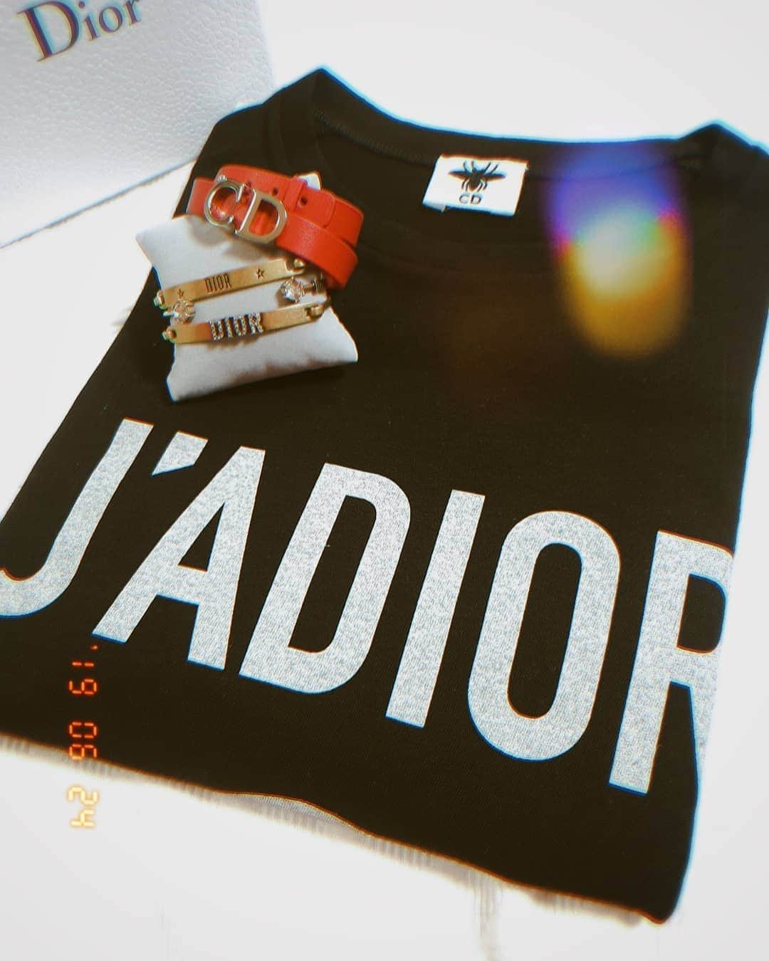 イ・ダヒさんのインスタグラム写真 - (イ・ダヒInstagram)「👄 #j'adior #dior」6月24日 9時37分 - dahee0315