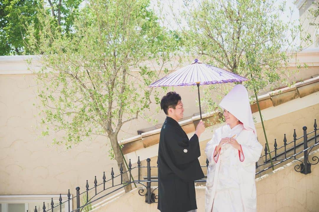 Villas des mariages TAKASAKIさんのインスタグラム写真 - (Villas des mariages TAKASAKIInstagram)「. . , 和装でのお写真もこんなに素敵に撮れます！ . . #ヴィラデマリアージュ  #Takasaki #感謝 #絆 #wedding #式場見学 #式場探し  #群馬結婚式 #卒花嫁 #卒花レポ  #プレ花嫁 #結婚式レポ  #marry花嫁 #justmarried  #2019夏婚 #2019秋婚 #2019冬婚  #全国のプレ花嫁さんと繋がりたい  #写真好きな人と繋がりたい  #ヴィラマリ花嫁  #花嫁diy  #ウェディングフォト  #オリジナルウェディング  #和装 #白無垢 #和婚  #bonmariage」6月24日 10時07分 - villas_des_mariages_takasaki