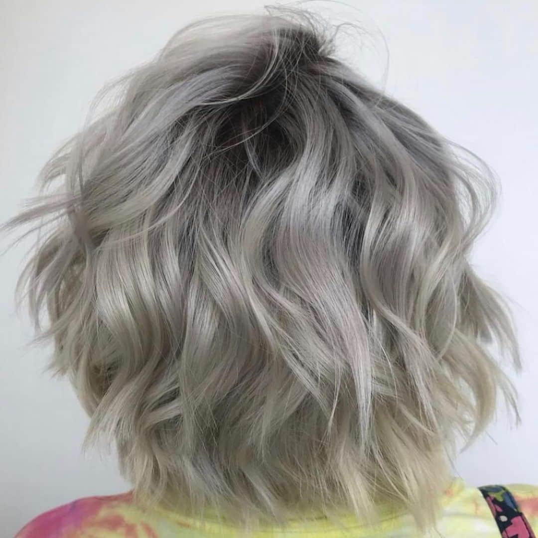 CosmoProf Beautyさんのインスタグラム写真 - (CosmoProf BeautyInstagram)「CONGRATULATIONS @shericedoeshair 👑 You've been voted our Silver Hair #hairoftheweek ✨ Keep tagging your work #cosmoprofbeauty #licensedtocreate for a chance to be featured」6月24日 10時15分 - cosmoprofbeauty