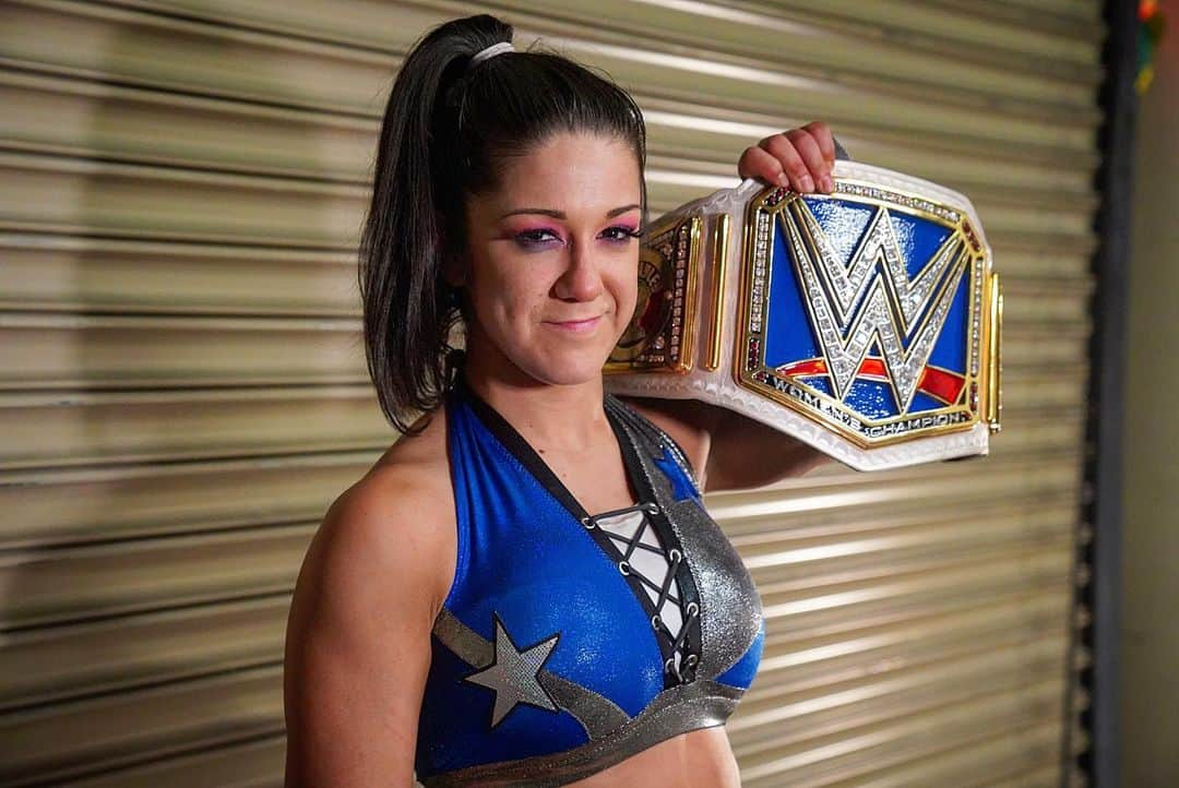 WWEさんのインスタグラム写真 - (WWEInstagram)「@itsmebayley has saved the #SDLive Women’s Championship from going to #RAW and is ready to build her legacy as #SDLive Women’s Champion! #WWEStompingGrounds」6月24日 10時08分 - wwe