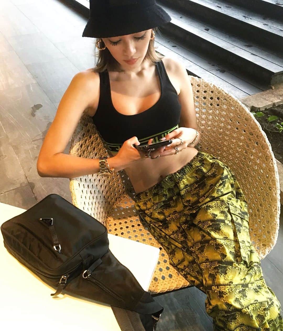 島袋聖南のインスタグラム