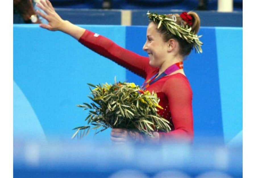 カーリー・パターソンさんのインスタグラム写真 - (カーリー・パターソンInstagram)「Happy #olympicday 🥇 Amazing memories representing @teamusa! I cherish those moments and they just get sweeter with time!」6月24日 10時38分 - carlypatterson04