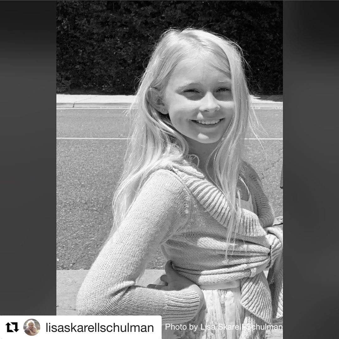 マーク・シュルマンさんのインスタグラム写真 - (マーク・シュルマンInstagram)「#Repost @lisaskarellschulman OMG Our once was a little girl is now looking more like a teenager! It’s blowing my mind! #lovemyfamily  Off to see Toy story 4 at The Academy. Luck girl , thankful for our awesome neighbors and friends」6月24日 21時01分 - markyplanet