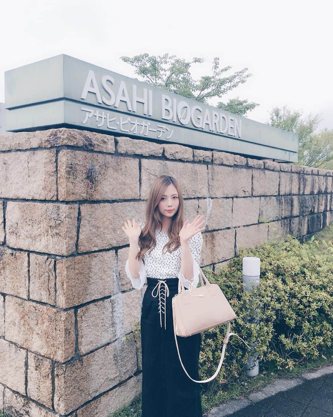 西村季里子さんのインスタグラム写真 - (西村季里子Instagram)「・ アサヒのビール工場に行ってきた🍻 ビール作りの工程とか、 実際の現場も見れて楽しかった😍 作りたてのビールも…🍺 (わたしは飲まないけど🙅🏻‍♀️) カルピスがとっても美味しかった🥛笑 ジンギスカンも食べれて満足🤤💕 . ビール工場のあとは 御殿場アウトレットに行ったり🌻 富士山も近くで見れた〜🗻✨✨ 一日中遊びまくって楽しかった💓 #ビール#ビール工場#アサヒビール #アサヒビール工場見学 #asahi#カルピス #アサヒスーパードライ#作りたてのビールビール #ジンギスカン#焼肉#ジェラート#富士山 #御殿場#御殿場アウトレット#遠出 #follow#followme」6月24日 12時56分 - kiriko_nishimura