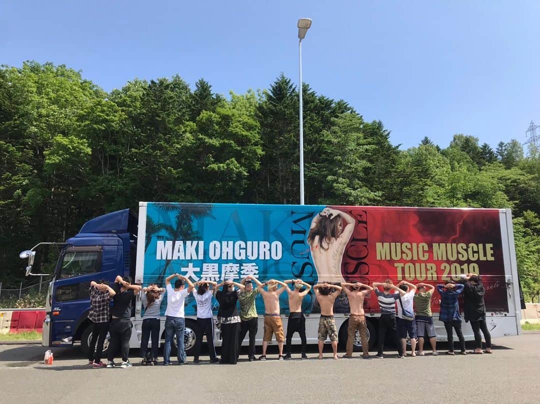 Ju-kenのインスタグラム：「#musicmuscletour2019 !!! ♫♫♫」