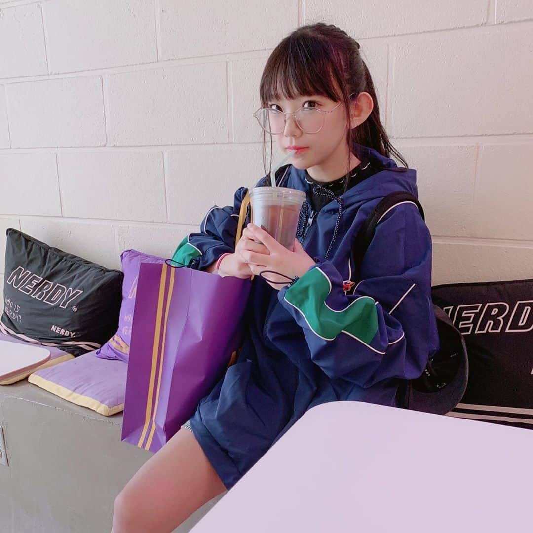 長澤茉里奈さんのインスタグラム写真 - (長澤茉里奈Instagram)「生意気そうな顔で飲んでるのは 水出しコーヒー(美味しい)」6月24日 14時56分 - marinanagasawa1008