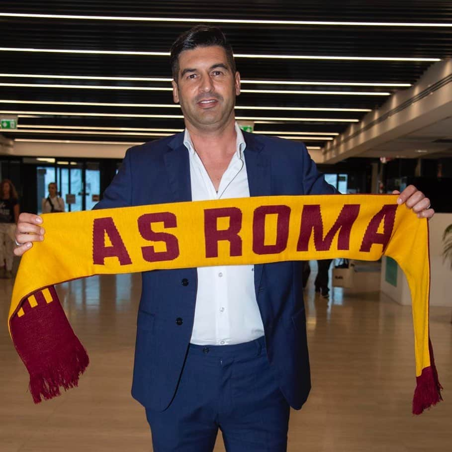 ASローマさんのインスタグラム写真 - (ASローマInstagram)「🛬 Benvenuto a Roma @paulofonseca_oficial 💪」6月24日 15時01分 - officialasroma