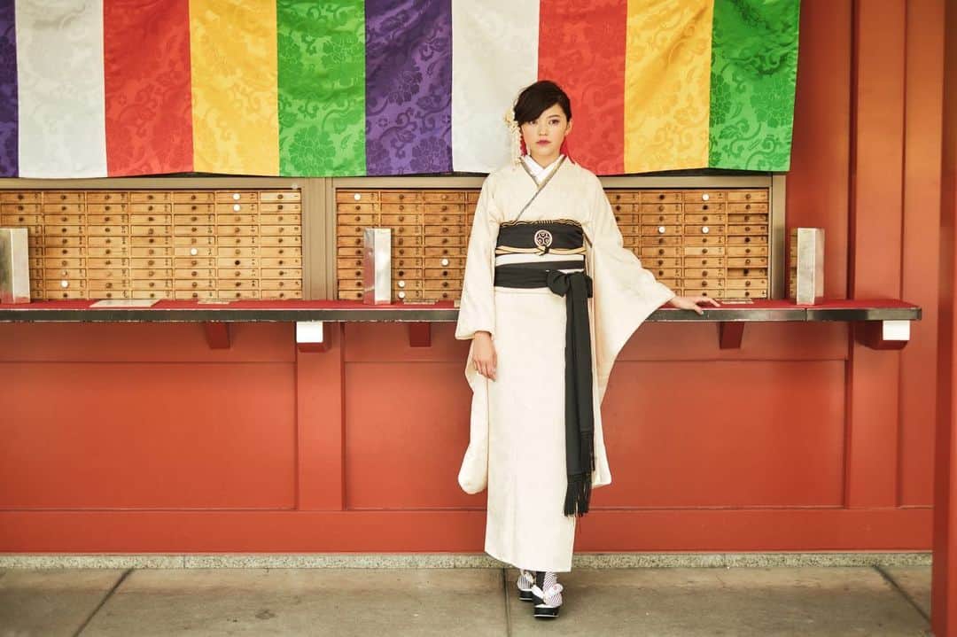 高原愛のインスタグラム：「Kimono👘 in Asakusa🏮  #kimono#fashion#shoot#shooting#tokyo#japan#asakusa#hanayashiki#model#着物#撮影#日本#東京#浅草#キモノハーツ#出会いに感謝#❤️」