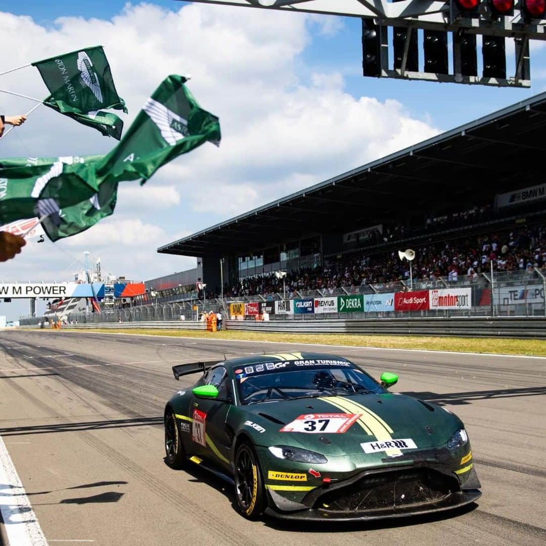 アストンマーチンさんのインスタグラム写真 - (アストンマーチンInstagram)「This weekend, the new Aston Martin Vantage GT4 made a victorious debut in the 2019 ADAC TOTAL 24 Hours (N24), dominating the SP8T class for close-to-production vehicles in the legendary Nürburgring Nordschleife-based endurance race.  #N24h #AstonMartin #AMR」6月24日 17時00分 - astonmartin