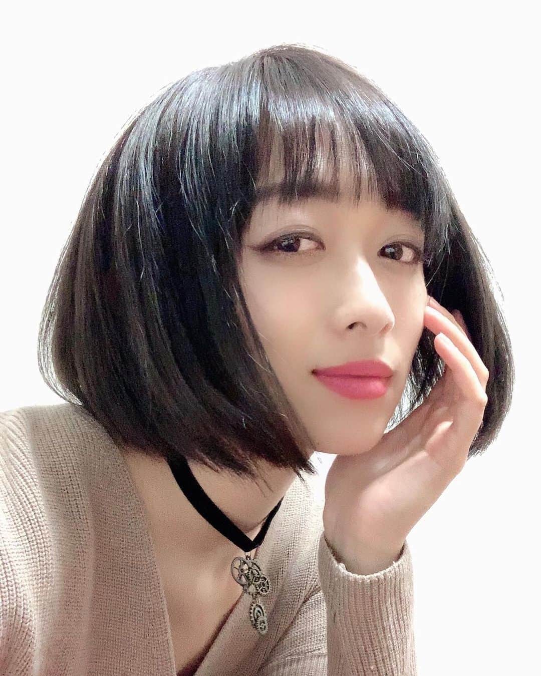 梨衣名のインスタグラム