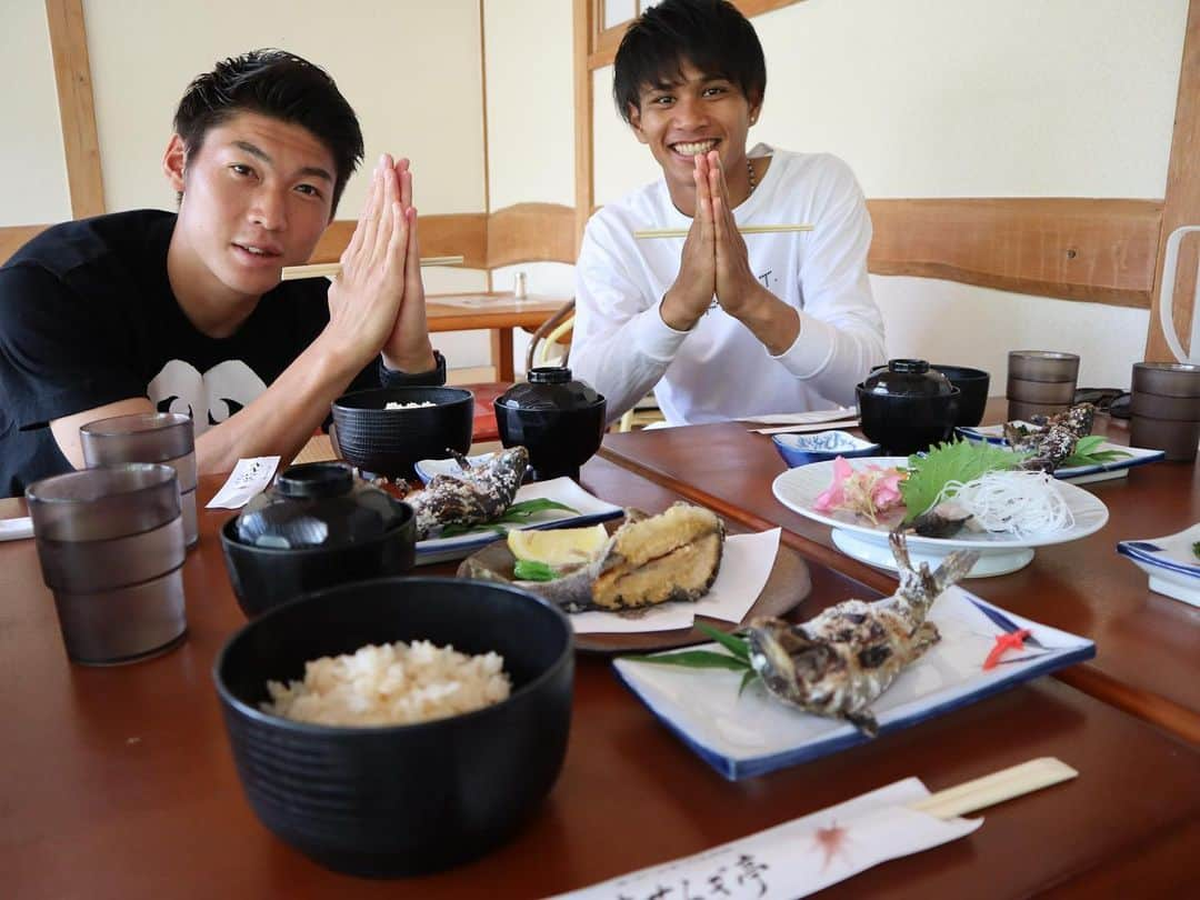 長沼洋一さんのインスタグラム写真 - (長沼洋一Instagram)「DAY OFF！！ 下川家と釣り堀行ったよー🎣 #せせらぎ亭#釣り堀 #いいオフ#あらした🙇 #現場からは以上です。」6月24日 17時28分 - yoichi.sanf