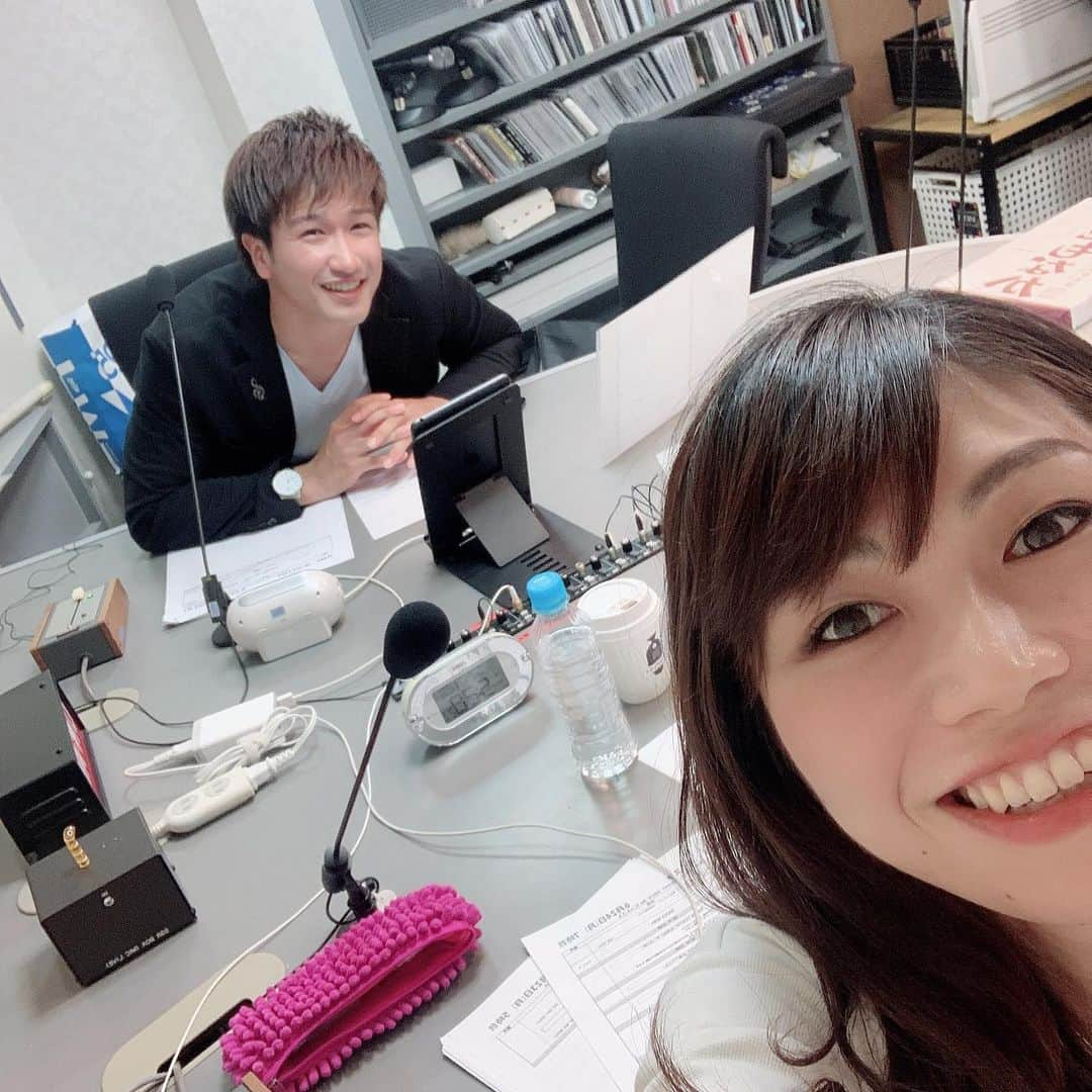 小林アナさんのインスタグラム写真 - (小林アナInstagram)「FM NACK5 キラスタ 17:50からー！ #キラスタ」6月24日 17時33分 - genkobiribiri