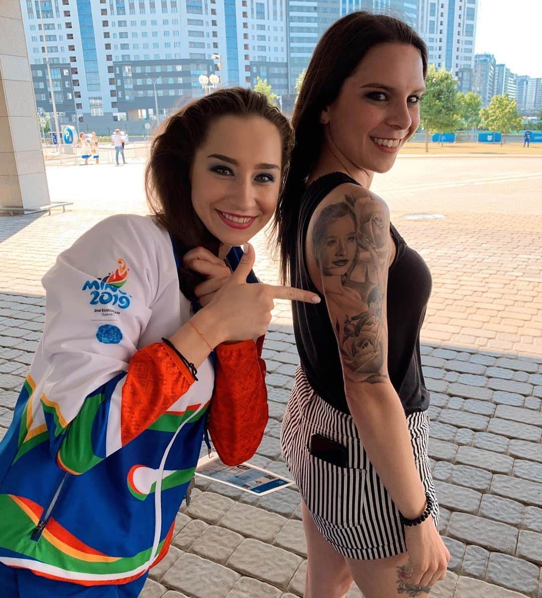 エカチェリーナ・ガールキナのインスタグラム：「Finally here! In Minsk! Thank you @suscordel for coming and supporting me! I was very glad to meet you ❤️」