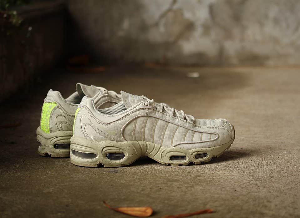 のインスタグラム：「2019 .6 .27 (thu) in store ■NIKE AIR MAX TAILWIND IV SP COLOR : SANDTRAP SIZE : 26.0cm - 29.0cm PRICE : ¥18,000 (+TAX) ・ #a_and_s #NIKE #NIKEAIRMAX #NIKEAIRMAXTAILWINDIV #NIKEAIRMAXTAILWINDIVSP」