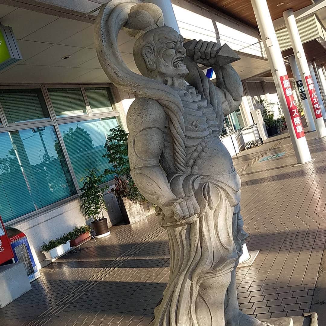 朱神宝のインスタグラム：「ただいま❗大分❗ 夢のような一日だった…✨ 明日からまた原稿がんばる！」
