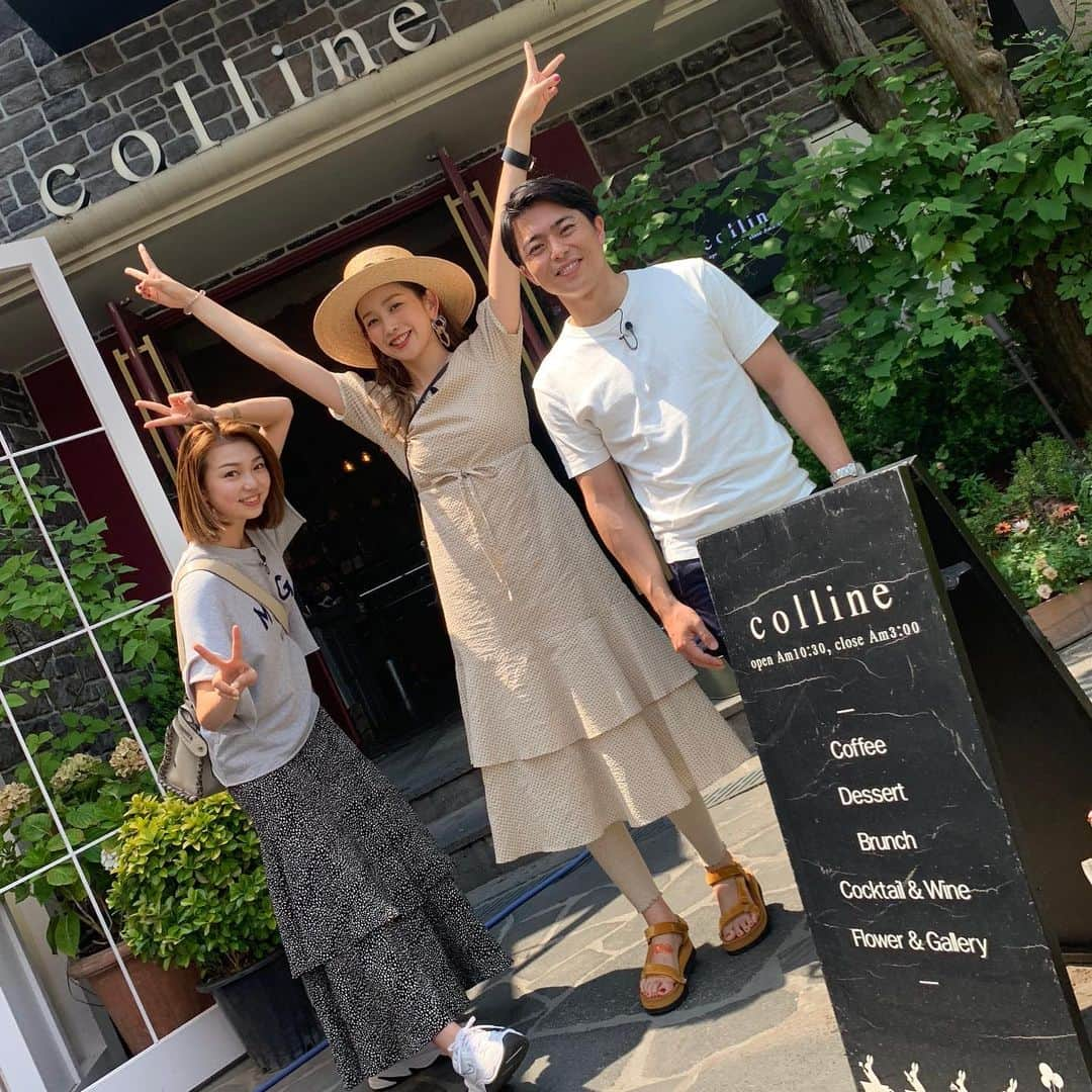 中上真亜子さんのインスタグラム写真 - (中上真亜子Instagram)「アニョハセヨー✌️ってことで、火曜ドォーモメンバーで韓国に来てるよ🥳拙い韓国語でウワサの店を教えてもらい、取材交渉までしてもらってるよ←  そしたら理解出来ないカフェラテが出て来たよ🤔 #最後の一枚はお洒落カップルにコーディネートしてもらったよ #ネオ世界のミサワ .  そしてっ 今夜はロンプク⭐︎淳のオンエアです🦈 よかったらご覧ください⭐︎⭐︎⭐︎」6月24日 18時45分 - maako_nakagami