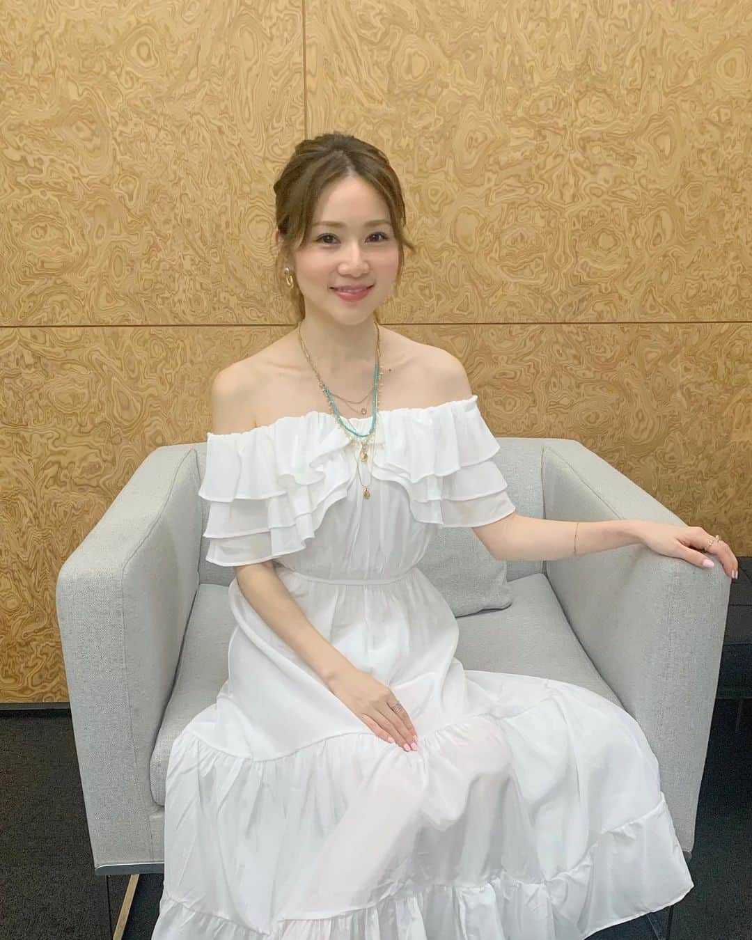 松本未夢さんのインスタグラム写真 - (松本未夢Instagram)「My favorite white dress 💎✨ . . . #มิมุ #ไม่ใช่มุมิ #คนญี่ปุ่น #แต่งหน้าทำผม #เสื้อผ้าแฟชั่น #japanesegirl #japanese  #Mimu #bangkok #thailand  #bangkoklife #ootd #fashion  #style  #バンコク #バンコク生活 #タイ #バンコク在住 #ロングヘアー #海外生活 #ワンピース」6月24日 18時47分 - miiimuuu_chan