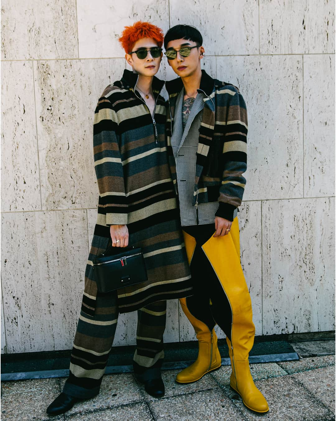 Loeweさんのインスタグラム写真 - (LoeweInstagram)「Guests arriving at Maison de l'UNESCO to see the #LOEWESS20 Menswear runway show. #LOEWE #ParisFashionWeek #PFW #Menswear」6月24日 19時00分 - loewe