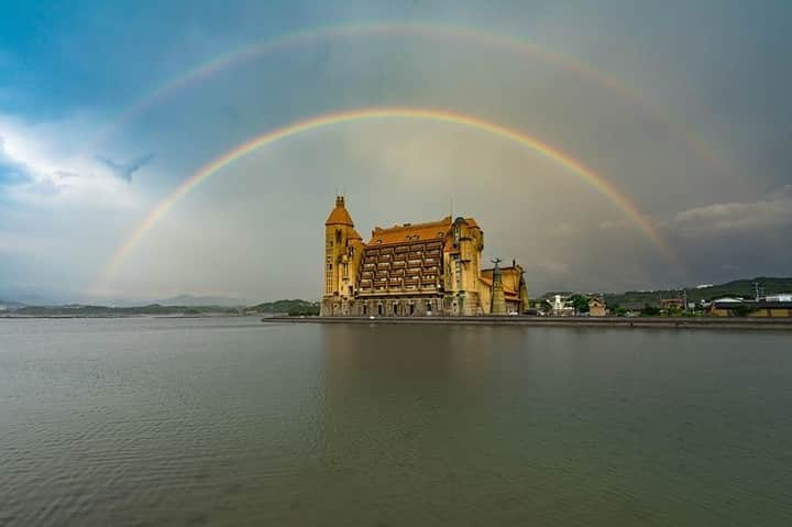 Visit Wakayamaさんのインスタグラム写真 - (Visit WakayamaInstagram)「. Rainy season is here in Japan.  Escape the city and enjoy the beautiful things the rains bring.  Shirahama is only an hour flight from Tokyo. (And YES, the photo was taken in Shirahama. )  Share your stories with #visitwayama and @visitwakayama for a chance to be featured! 📸: @marco_miyahara」6月24日 19時00分 - visitwakayama