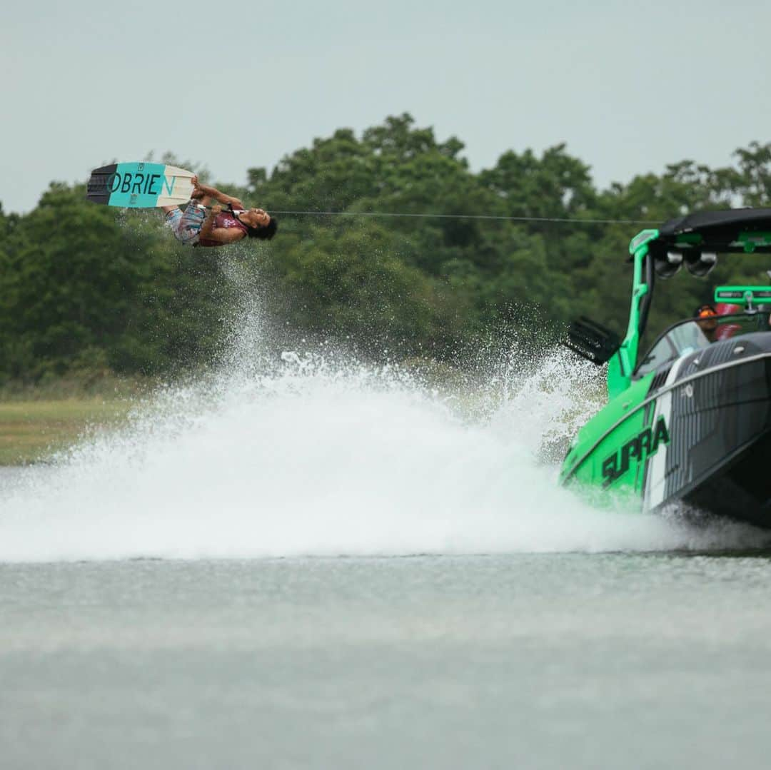 手塚翔太さんのインスタグラム写真 - (手塚翔太Instagram)「Back to Orlando🌴 Finished 9th last weekend at @supra_boats @prowakeboardtour in Mantua UT! Wasn’t my best result but still had fun times😎🔥 Can’t wait for next one!! 📷: @garrettcortese #wakefan」6月24日 19時16分 - shotatezuka