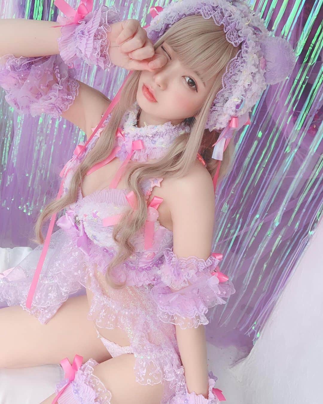 えなこさんのインスタグラム写真 - (えなこInstagram)「新作写真集の衣装・クマ耳ベビードール🐻💜 #cosplay #purple #japanesegirl #babydolls #yumekawaii」6月24日 19時21分 - enakorin