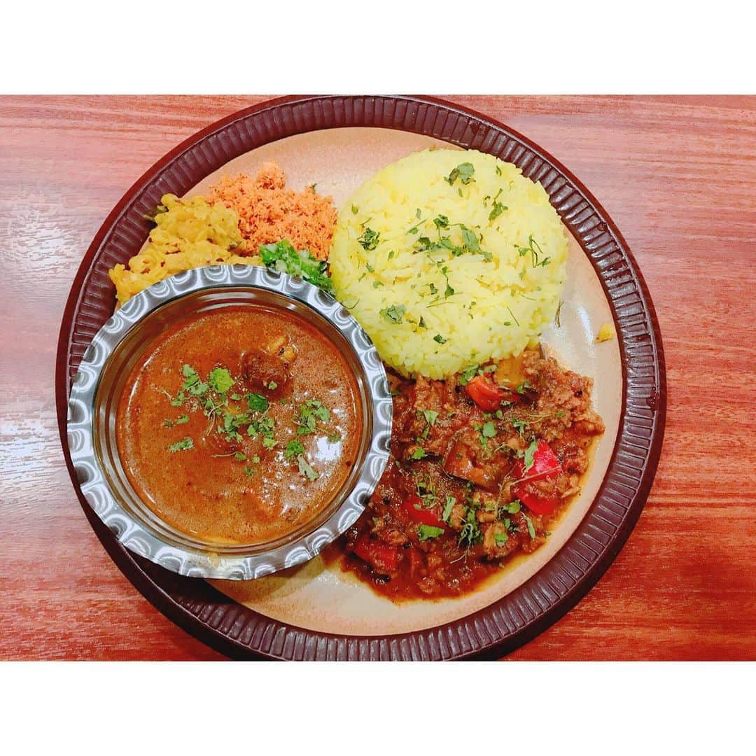 白山治輝さんのインスタグラム写真 - (白山治輝Instagram)「札幌カレー部。 ①円山教授 ②GOPのアナグラ ③みのりんご(原宿) ④旧ヤム邸 シモキタ荘(下北沢) ⑤ブンブンスパイスカレー(アメ村)  #brianthesun  #カレー部」6月24日 20時12分 - harukithesun