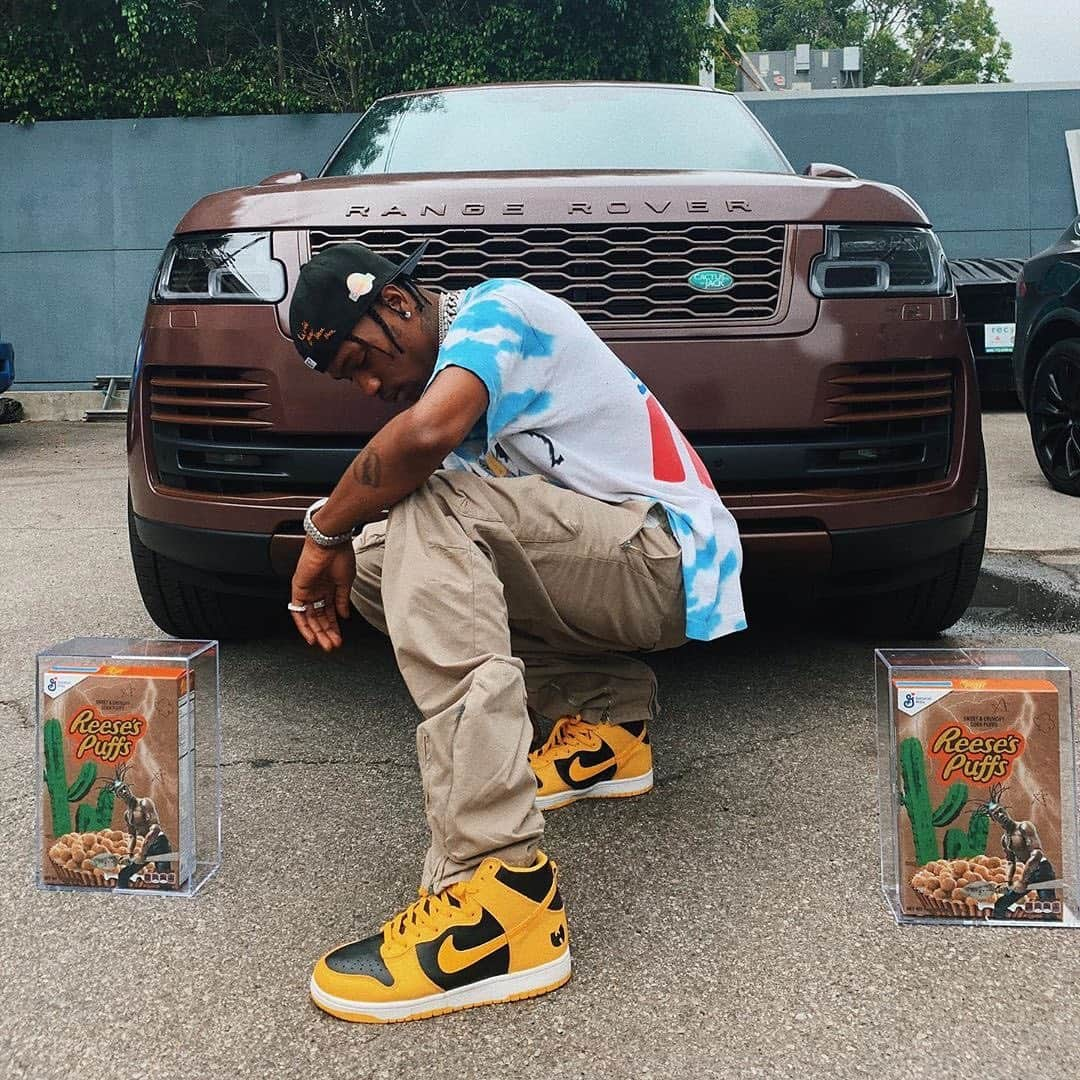 HYPEBEASTさんのインスタグラム写真 - (HYPEBEASTInstagram)「#hypeAF: @travisscott has partnered up with @generalmills on a series of special-edition @reesespuffscereal boxes, taking inspiration from his iconic visuals for Cactus Jack and Astroworld.﻿ Available for purchase starting June 25 for $50 USD. Head to our bio link for more details.  Photo: @travisscott」6月25日 6時17分 - hypebeast